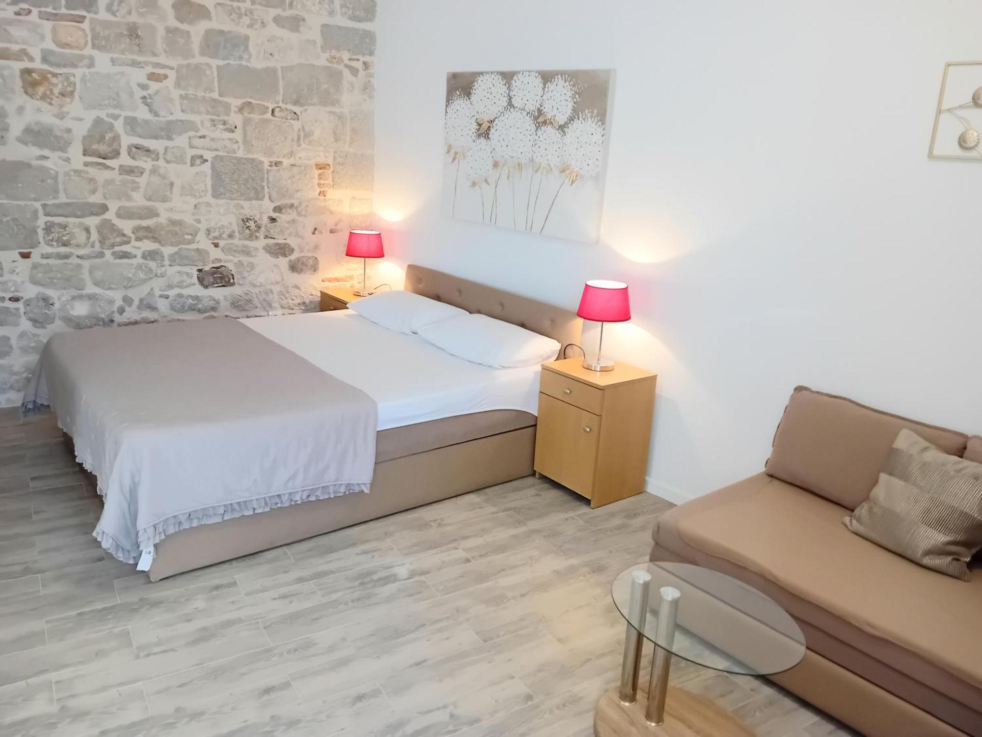 Apartment Andela Kastela Bagian luar foto