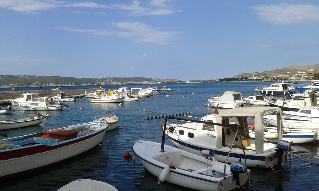 Apartment Andela Kastela Bagian luar foto
