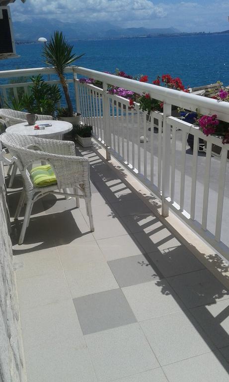 Apartment Andela Kastela Bagian luar foto