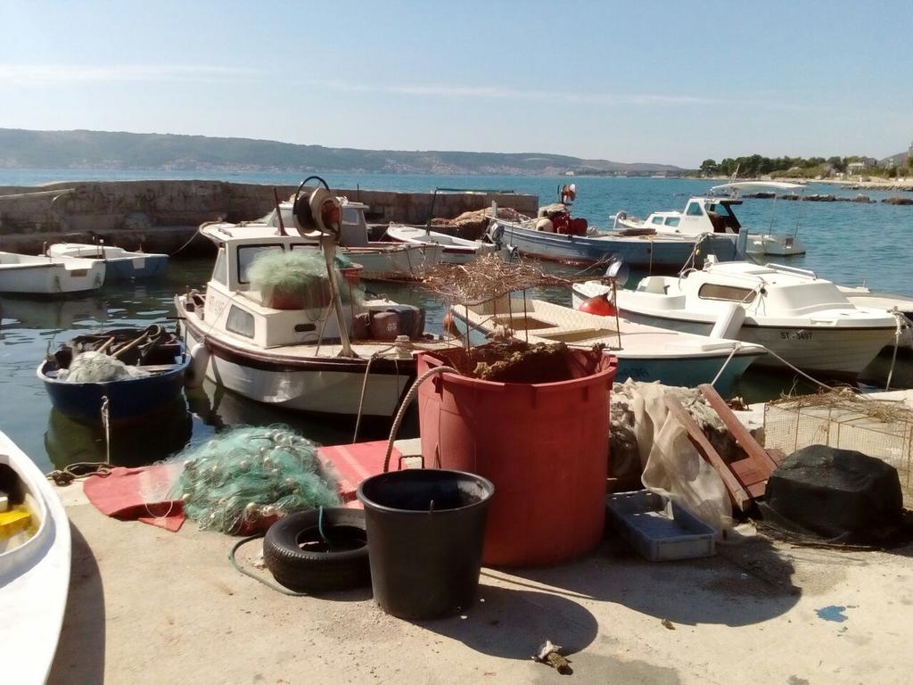 Apartment Andela Kastela Bagian luar foto